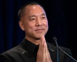   Chinese Ex-Billionaire Guo Wengui Sentenced to 30 Years in US Over $1 Billion Fraud Scheme