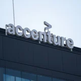 AI Disruption Puts Global Consulting Industry Under Pressure as Accenture Shares Plunge